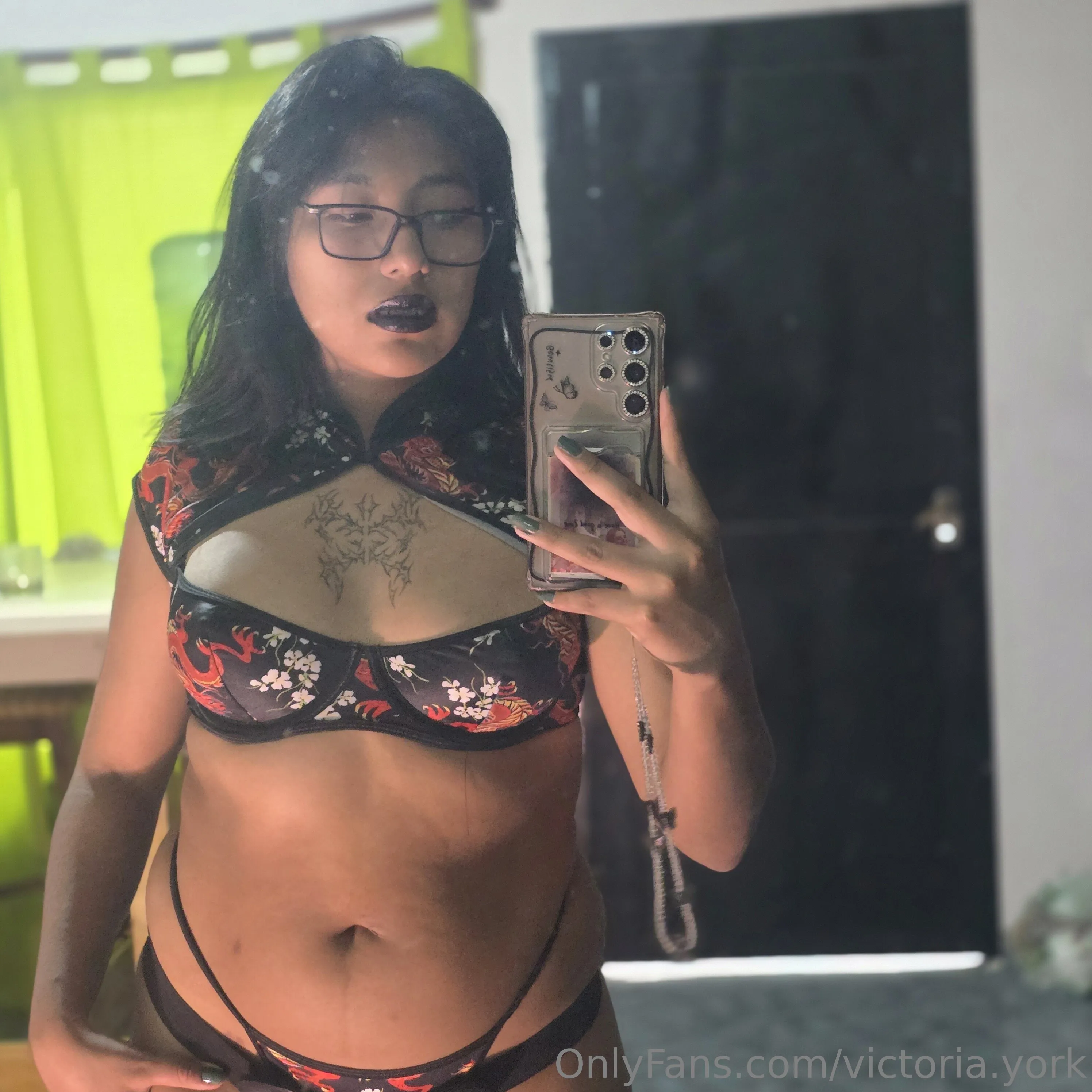 VICTORIA  goddess ASIAN-LATINA OnlyFans exclusive photo 1 - victoria.york premium content