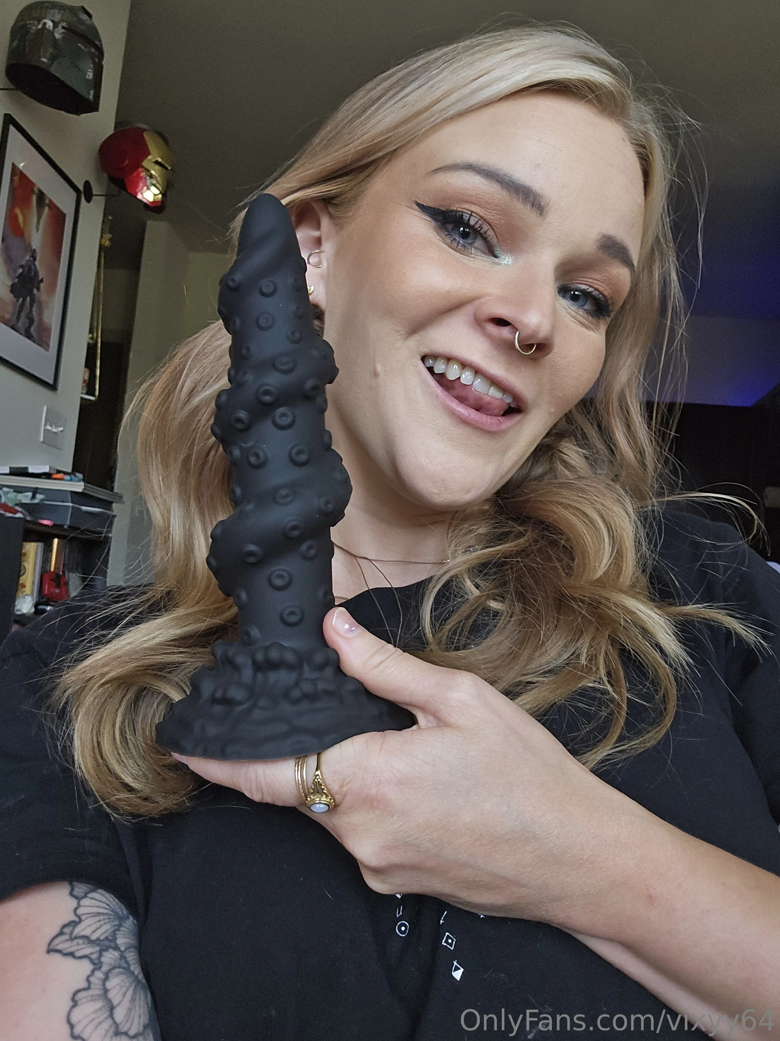 Vixyy OnlyFans exclusive photo 10 - vixyy64 premium content