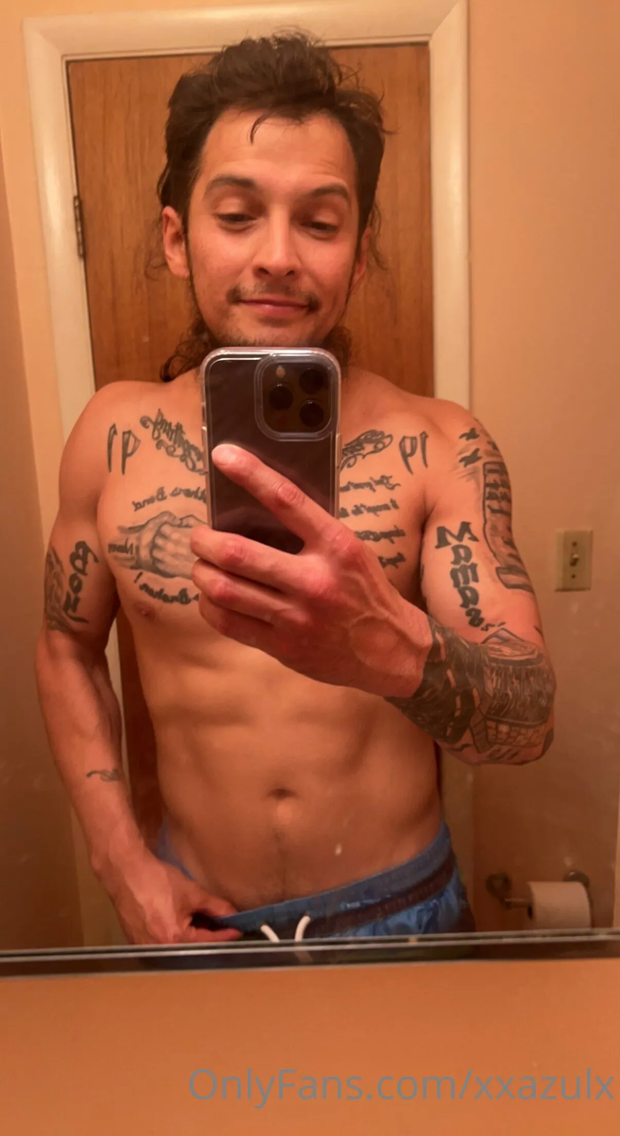 Love Azul OnlyFans exclusive photo 18 - xxazulx premium content