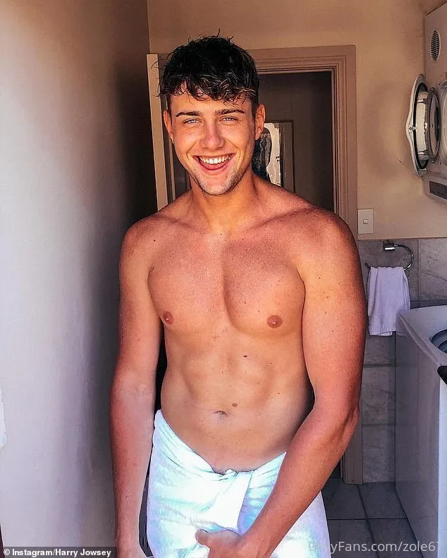 Archie OnlyFans exclusive photo 16 - zole67 premium content